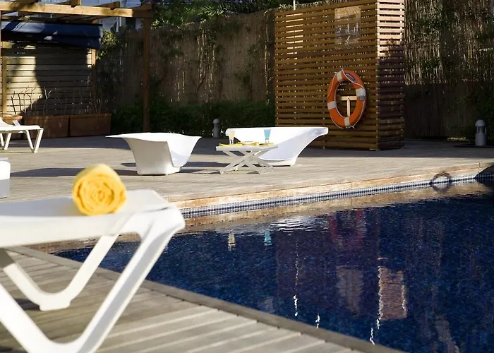Magnolia - Adults Only 4*
