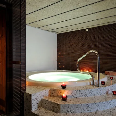 Magnolia - Adults Only 4*