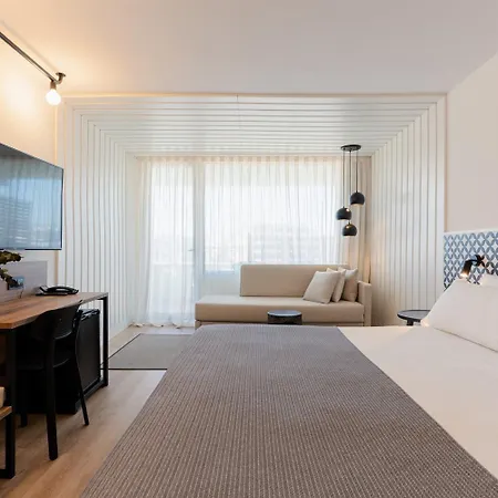 Magnolia - Adults Only 4*